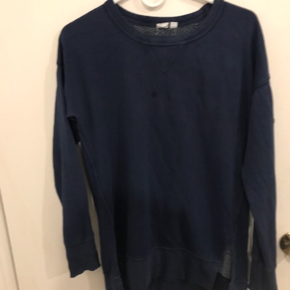 Gap  Sweatshirt Top Women
